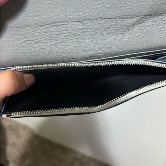 Authentic Balenciaga wallet - Picture 6 of 10